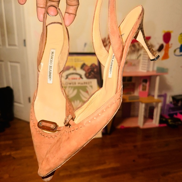 Manolo Blahnik Kitten slingback heels - Picture 4 of 5